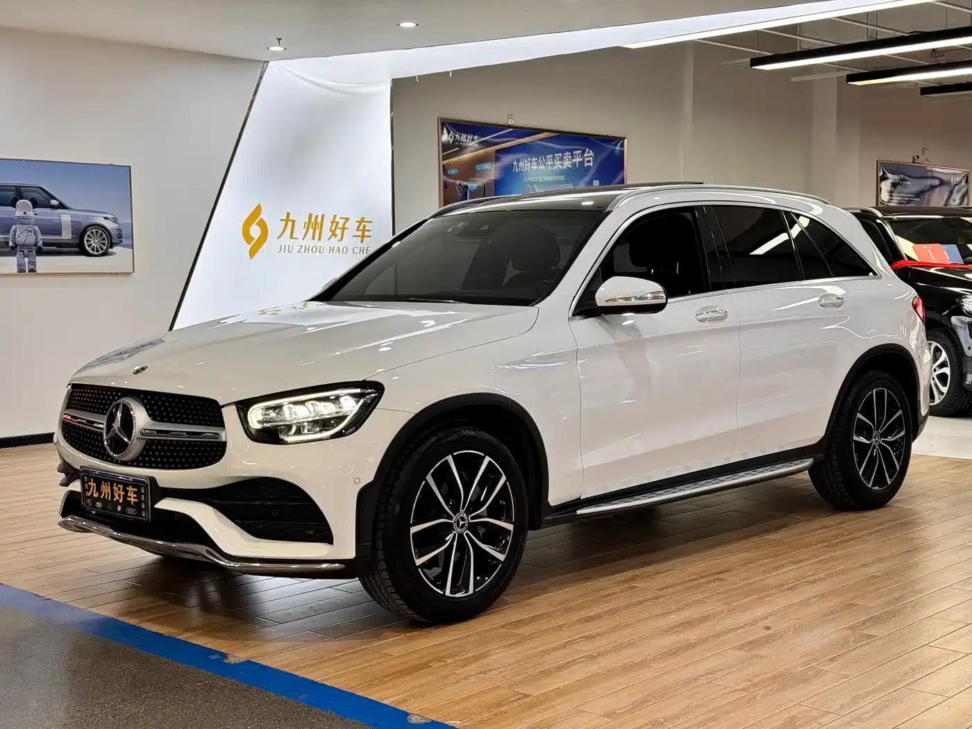 2020 Mercedes-Benz GLC 300 L 4MATIC Dynamic — миниатюра 1