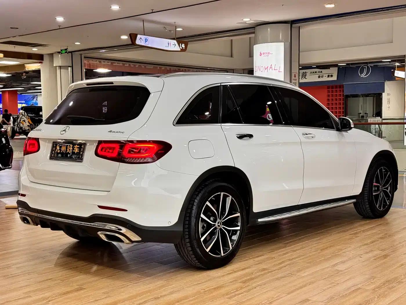 2020 Mercedes-Benz GLC 300 L 4MATIC Dynamic — миниатюра 9