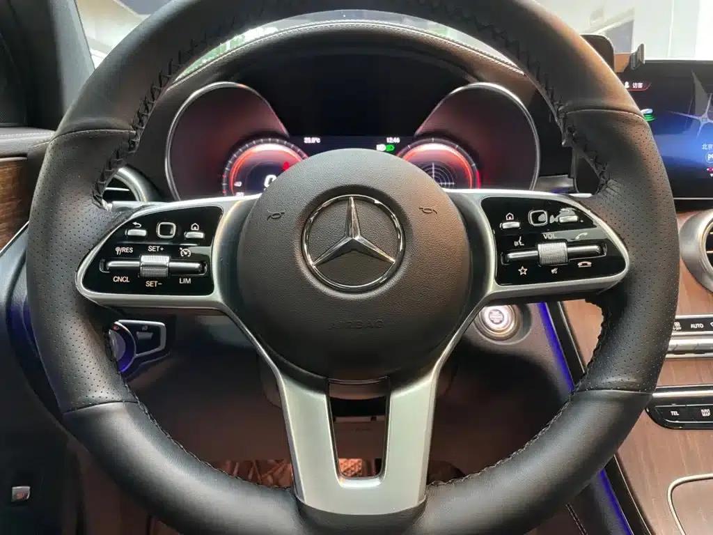 2020 Mercedes-Benz GLC 300 L 4MATIC Luxury — миниатюра 12