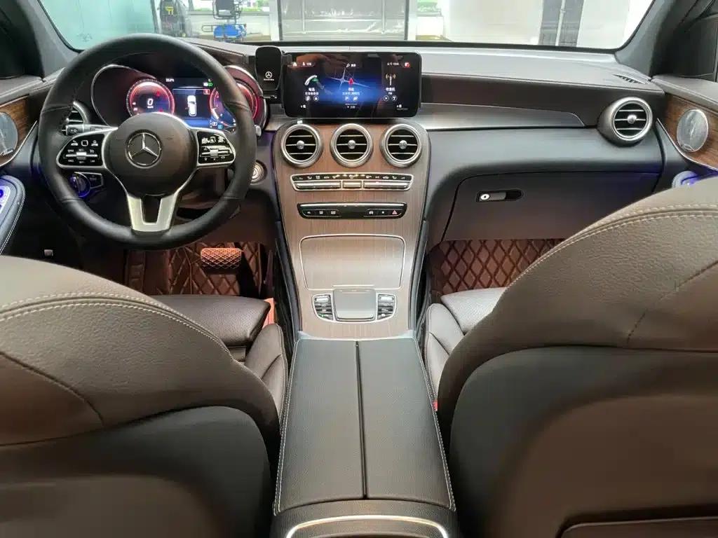 2020 Mercedes-Benz GLC 300 L 4MATIC Luxury — миниатюра 13