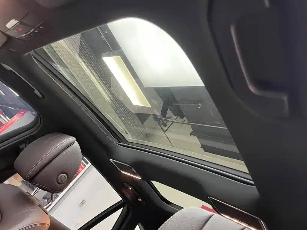 2020 Mercedes-Benz GLC 300 L 4MATIC Luxury — миниатюра 10