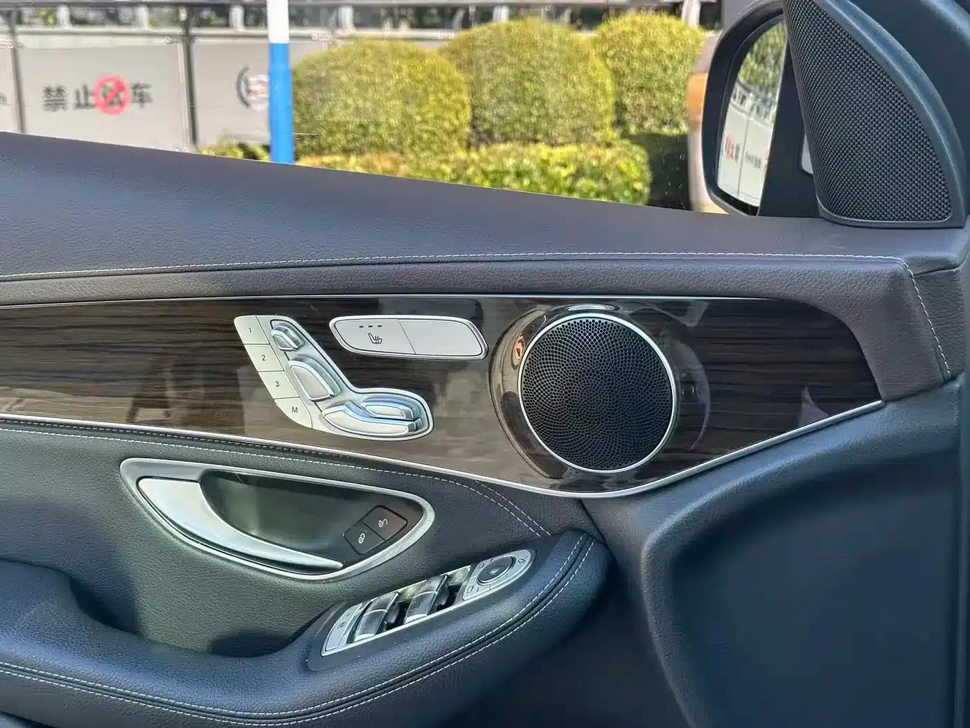 2019 Mercedes-Benz GLC Facelift: GLC 260 L 4MATIC Luxury — миниатюра 18