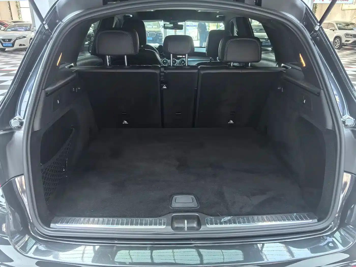2020 Mercedes-Benz GLC 260 L 4MATIC Luxury — миниатюра 17