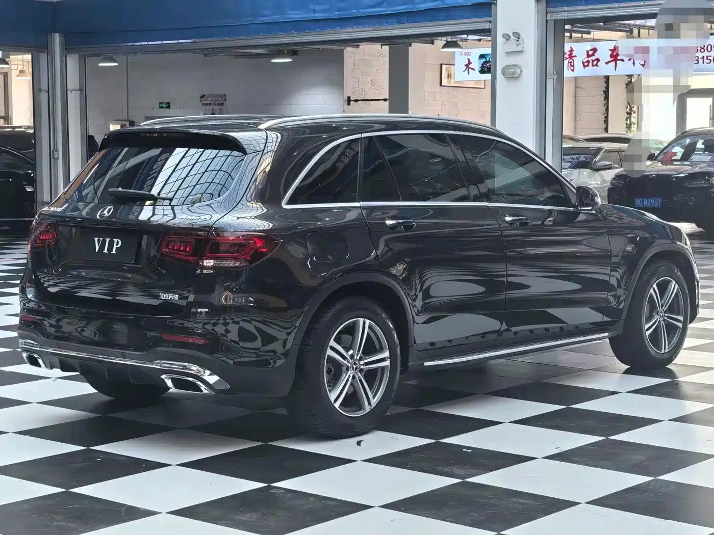 2020 Mercedes-Benz GLC 260 L 4MATIC Luxury — миниатюра 3