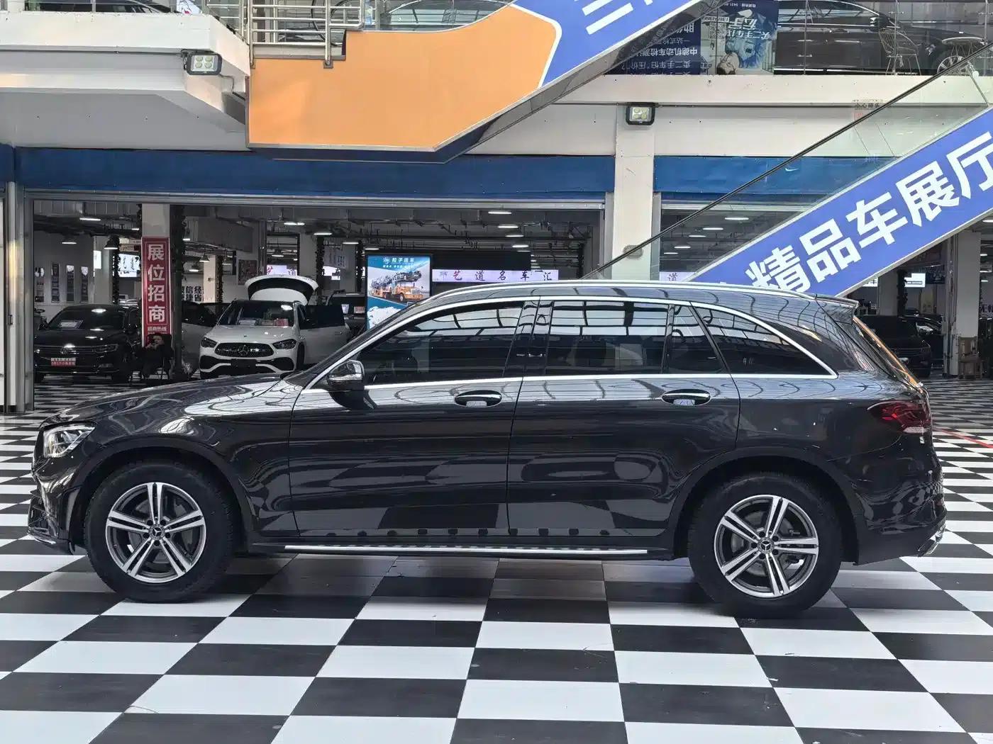 2020 Mercedes-Benz GLC 260 L 4MATIC Luxury — миниатюра 6