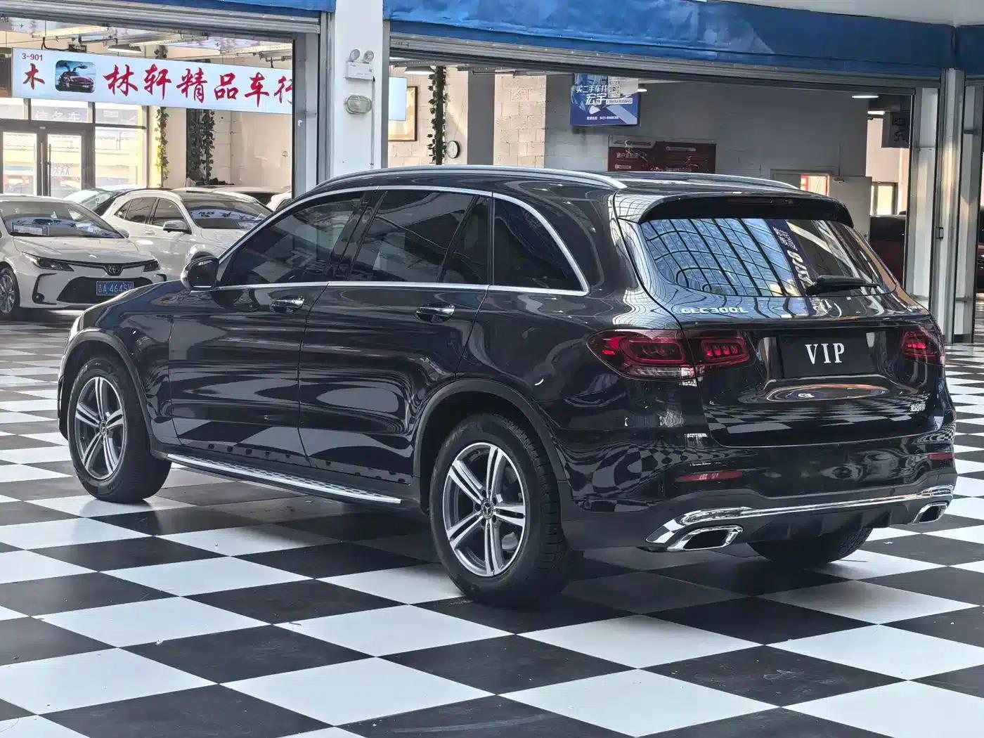2020 Mercedes-Benz GLC 260 L 4MATIC Luxury — миниатюра 9
