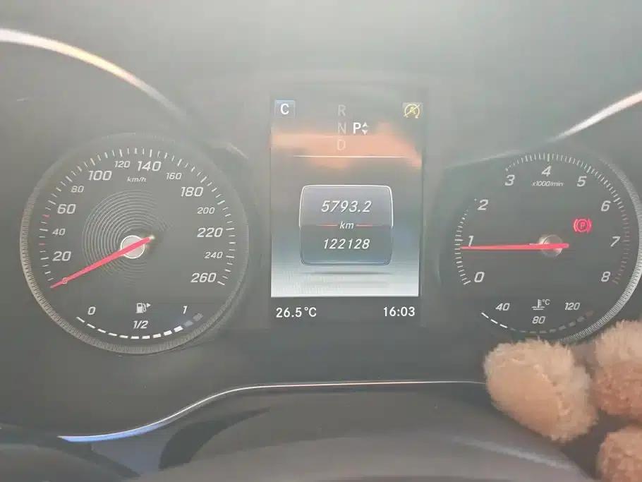 2019 Mercedes-Benz GLC 260 L 4MATIC Dynamic — миниатюра 14