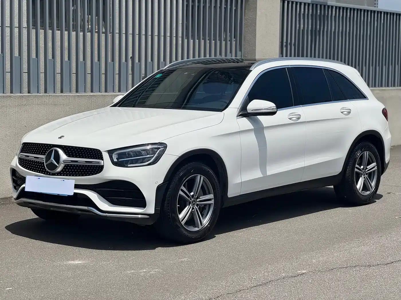 2020 Mercedes-Benz GLC 260 L 4MATIC Dynamic — миниатюра 1