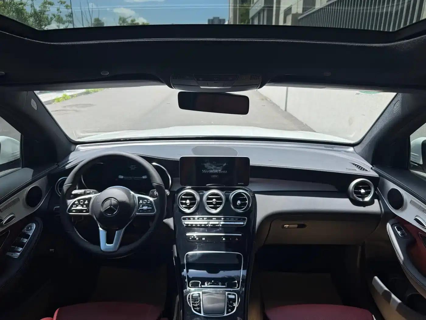 2020 Mercedes-Benz GLC 260 L 4MATIC Dynamic — миниатюра 5
