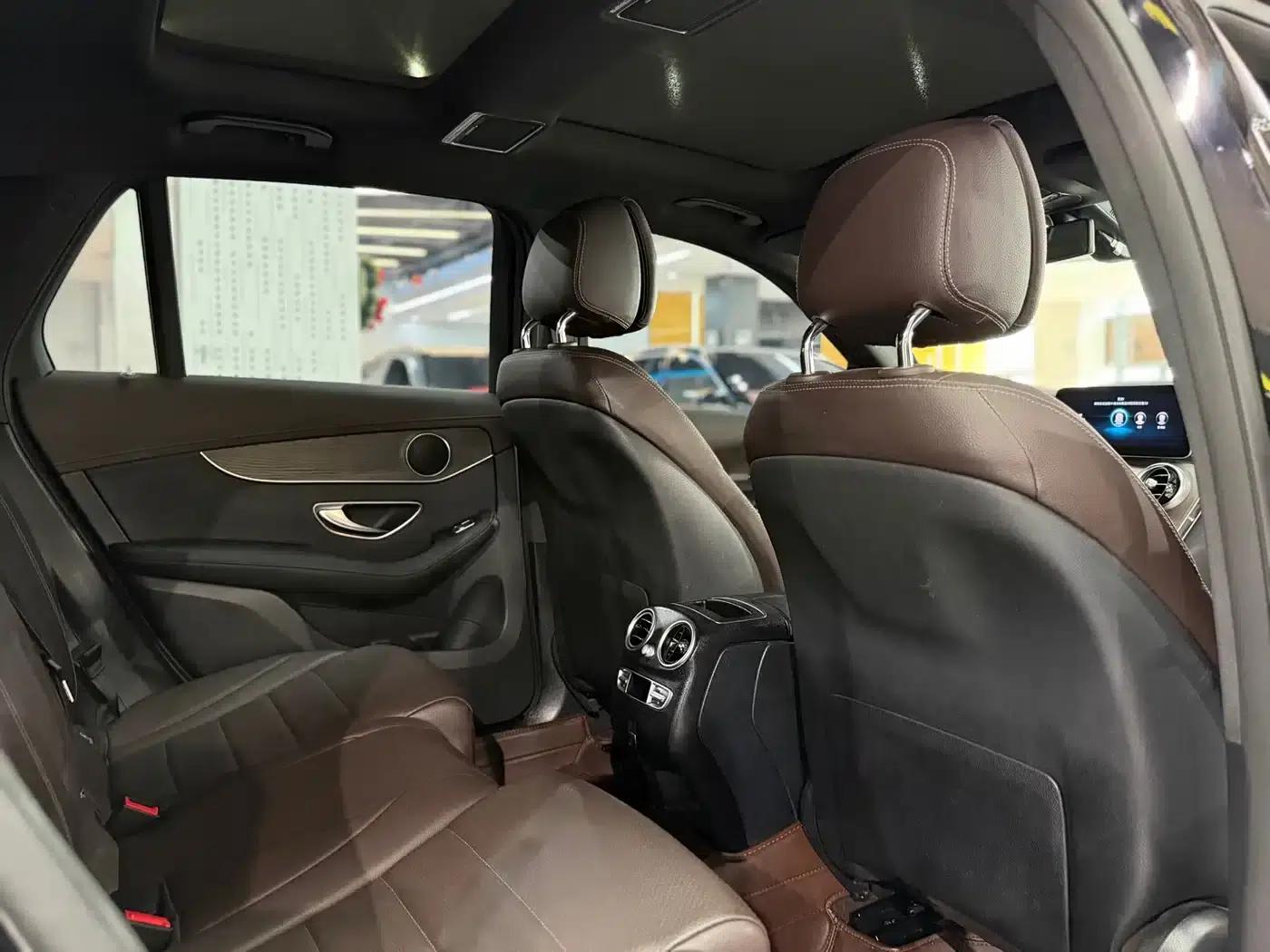 2020 Mercedes-Benz GLC 260 L 4MATIC Luxury — миниатюра 13