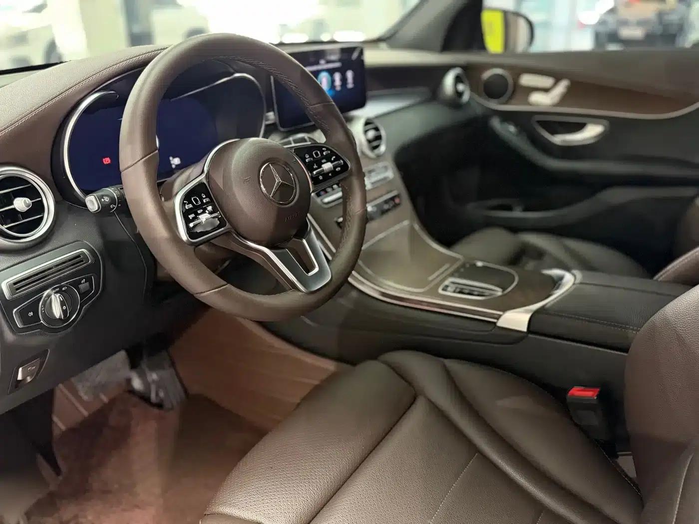 2020 Mercedes-Benz GLC 260 L 4MATIC Luxury — миниатюра 5