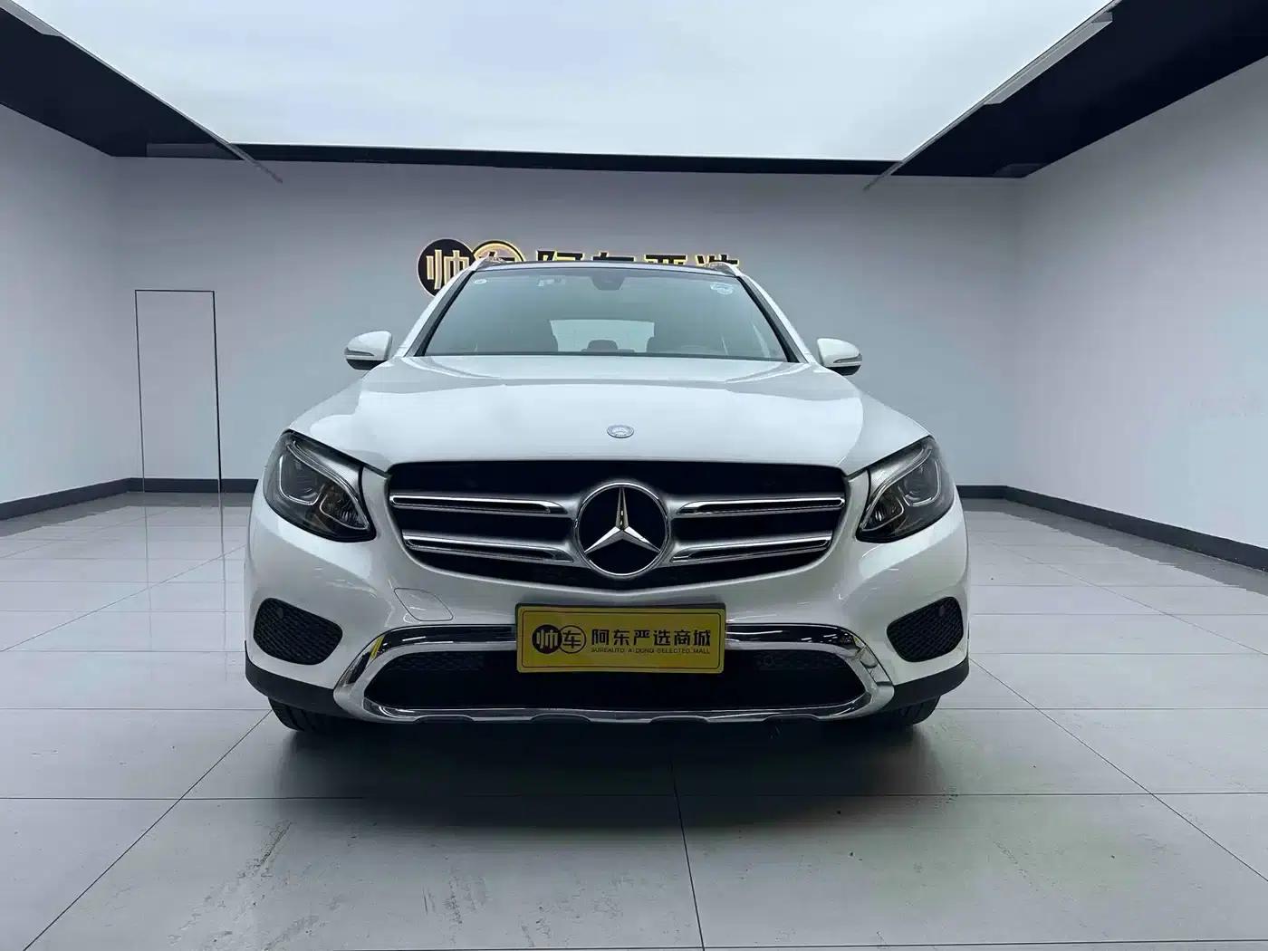 2016 Mercedes-Benz GLC 200 4MATIC — миниатюра 2