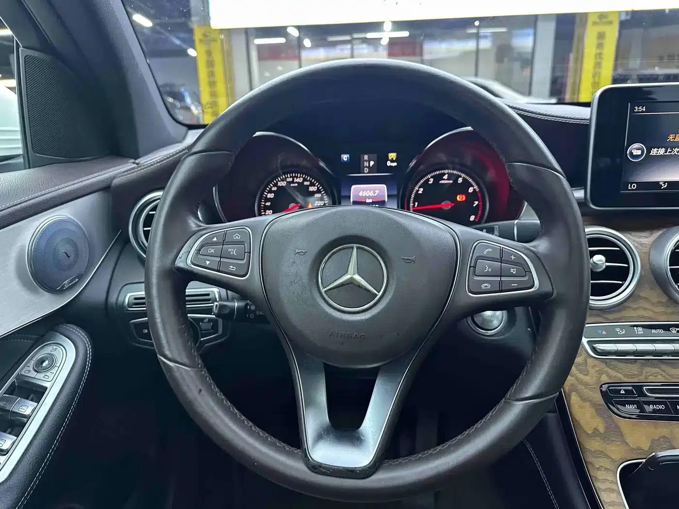 2016 Mercedes-Benz GLC 200 4MATIC — миниатюра 6