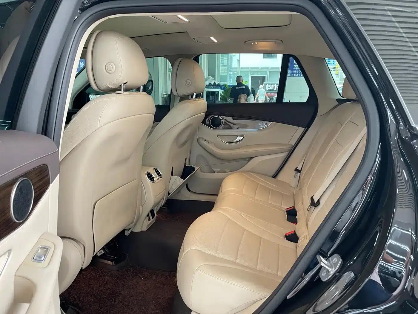 2019 Mercedes-Benz GLC 260 L 4MATIC Dynamic — миниатюра 6