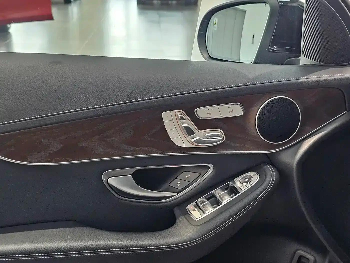 2021 Mercedes-Benz GLC 260 L 4MATIC Luxury — миниатюра 8