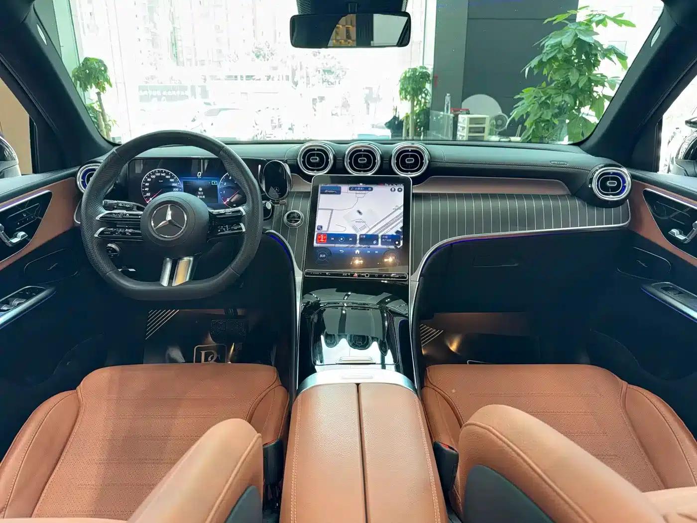2023 Mercedes-Benz GLC 300 L 4MATIC Dynamic 5-seater — миниатюра 7