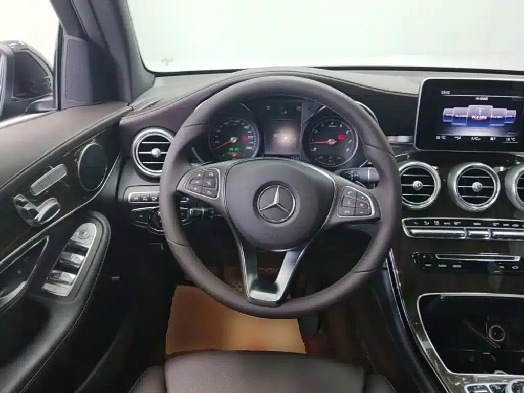 2017 Mercedes-Benz GLC 260 4MATIC Luxury — миниатюра 11