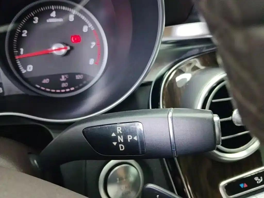2017 Mercedes-Benz GLC 260 4MATIC Luxury — миниатюра 14