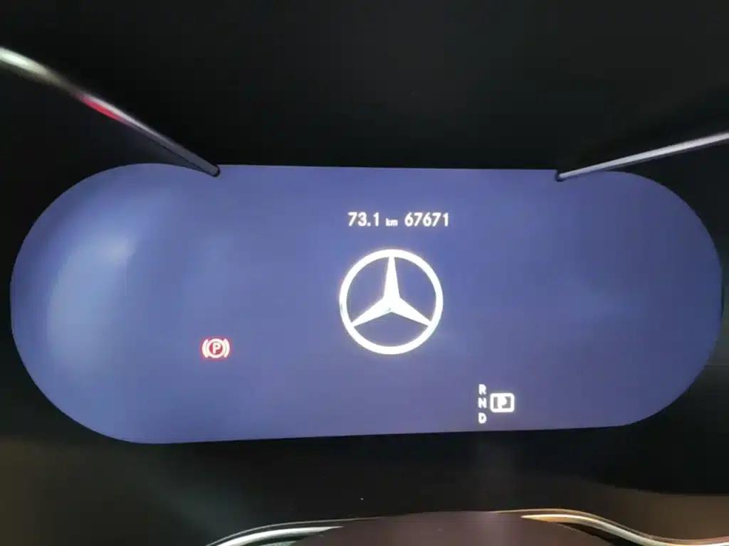 2021 Mercedes-Benz GLC 260 L 4MATIC Luxury — миниатюра 12