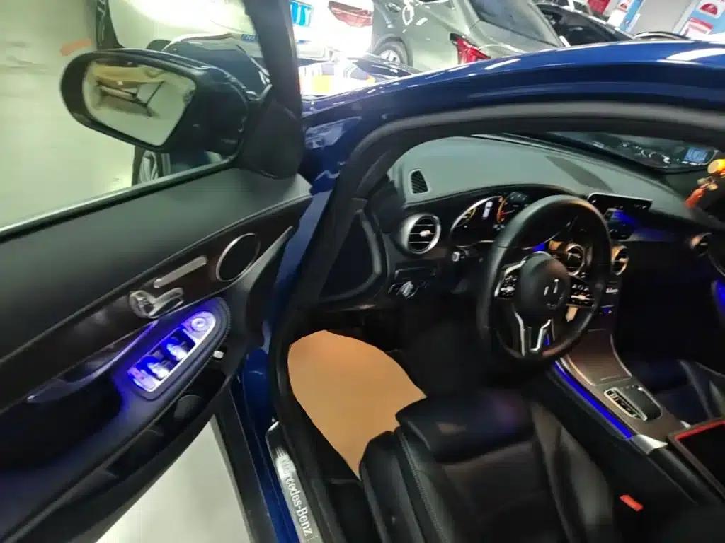 2020 Mercedes-Benz GLC 260 L 4MATIC Luxury — миниатюра 16