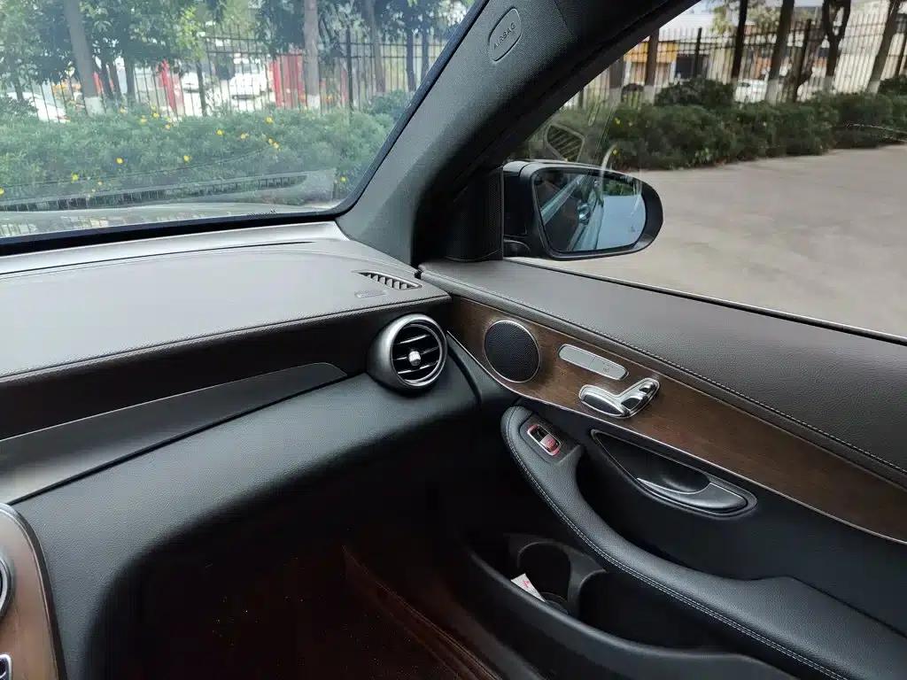Mercedes-Benz GLC 2022 Facelift - GLC 260 L 4MATIC Luxury — миниатюра 18