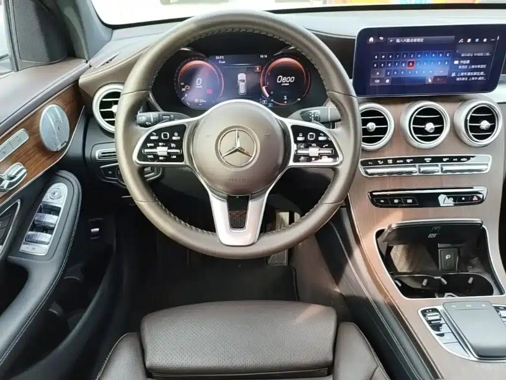 2021 Mercedes-Benz GLC 300 L 4MATIC Dynamic — миниатюра 11