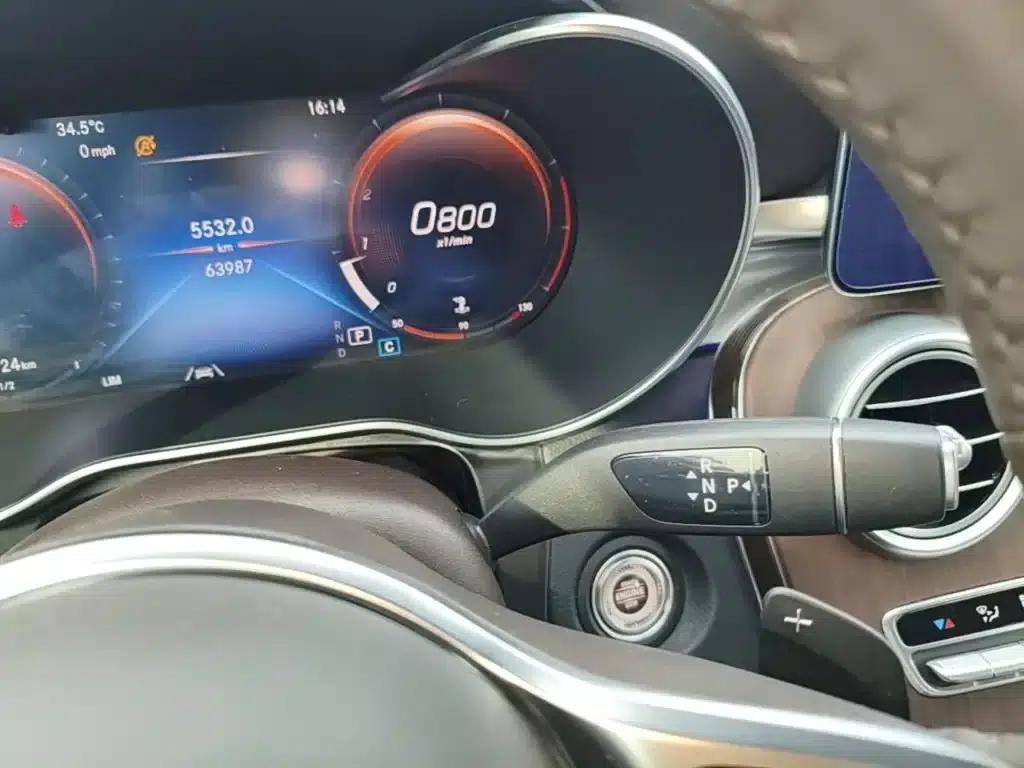 2021 Mercedes-Benz GLC 300 L 4MATIC Dynamic — миниатюра 14