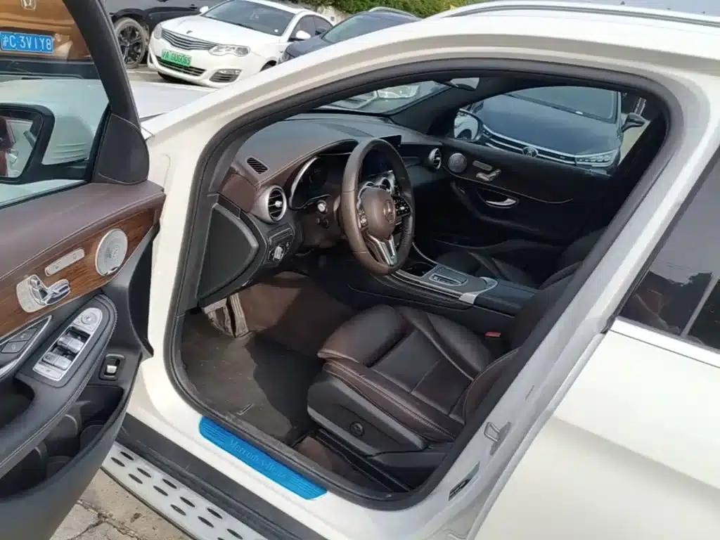 2021 Mercedes-Benz GLC 300 L 4MATIC Dynamic — миниатюра 16