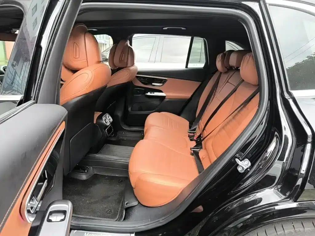 2024 Mercedes-Benz GLC 300 L 4MATIC Dynamic 5-seater — миниатюра 17