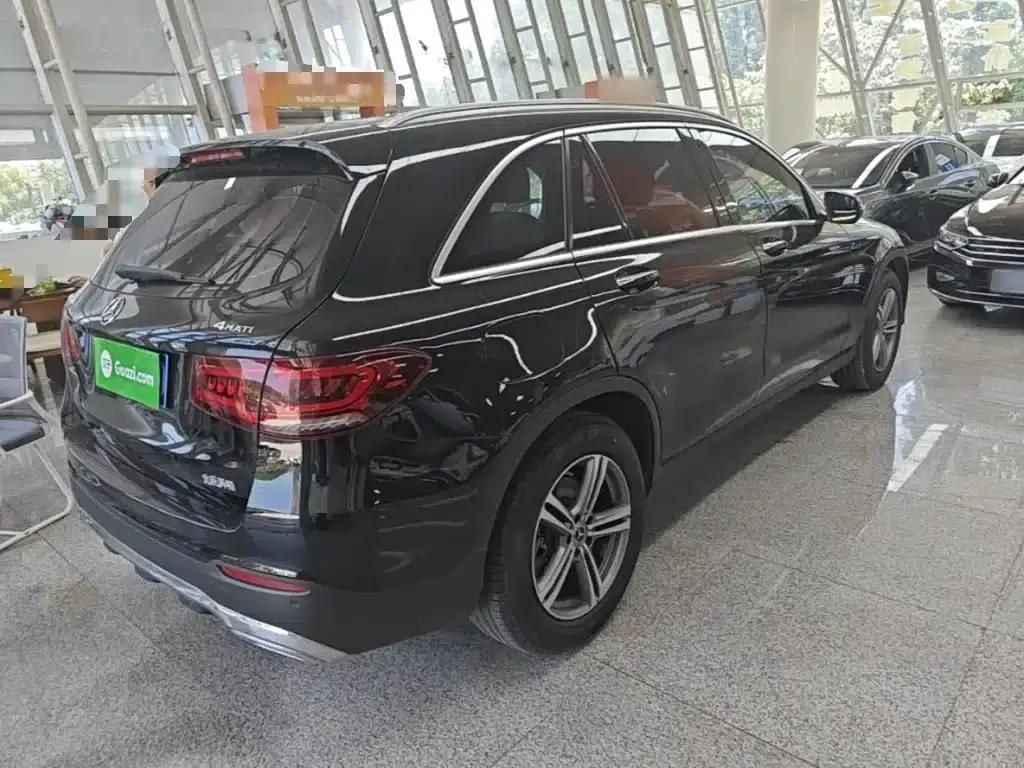 2021 Mercedes-Benz GLC 260 L 4MATIC Dynamic — миниатюра 7