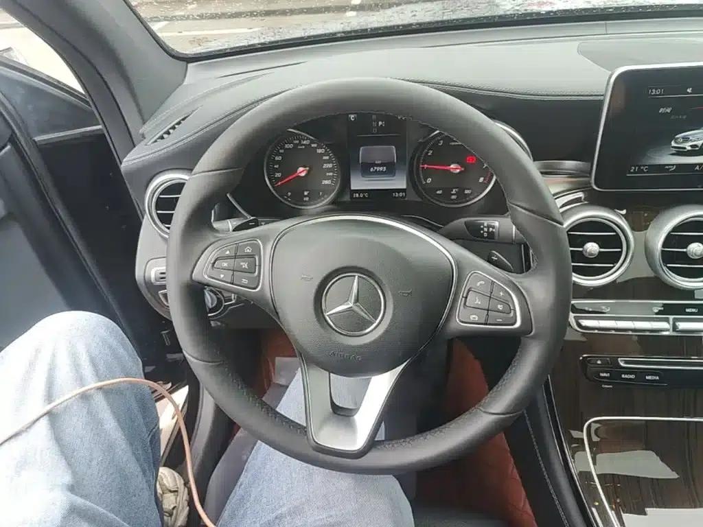 2016 Mercedes-Benz GLC 260 4MATIC Dynamic — миниатюра 11