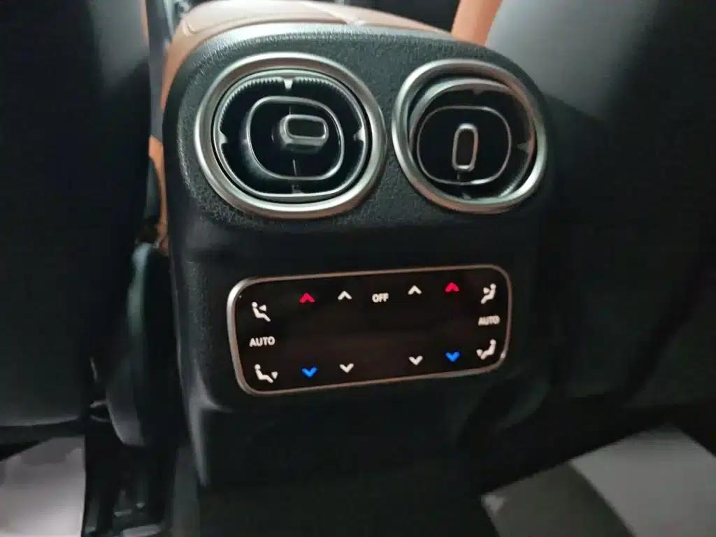 2023 Mercedes-Benz GLC Facelift: GLC 300 L 4MATIC Dynamic 5-Seater — миниатюра 14