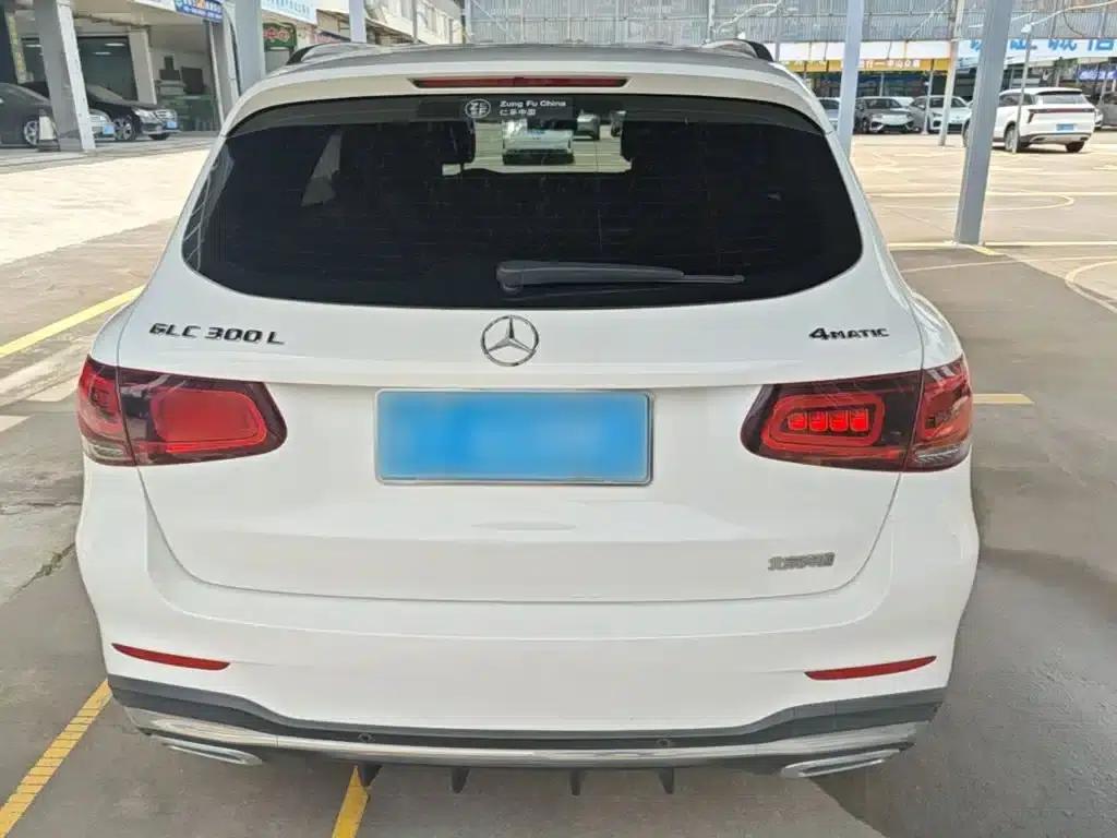 2021 Mercedes-Benz GLC 300 L 4MATIC Dynamic — миниатюра 6