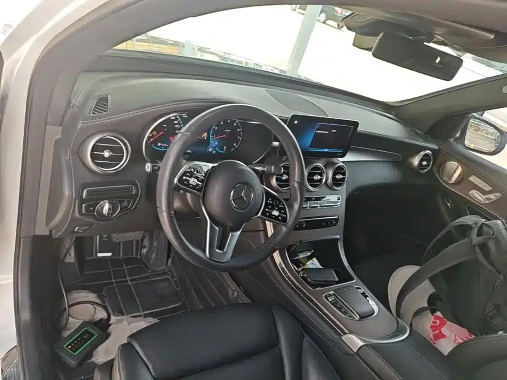 2021 Mercedes-Benz GLC 300 L 4MATIC Dynamic — миниатюра 10