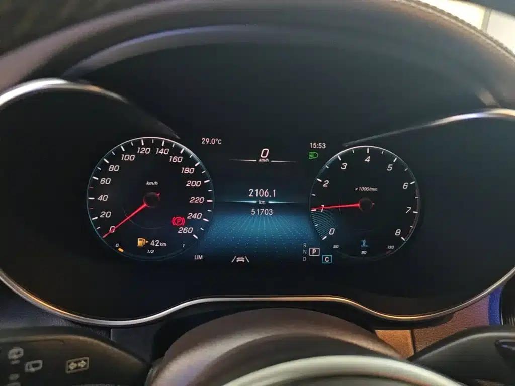 2021 Mercedes-Benz GLC 300 L 4MATIC Dynamic — миниатюра 12