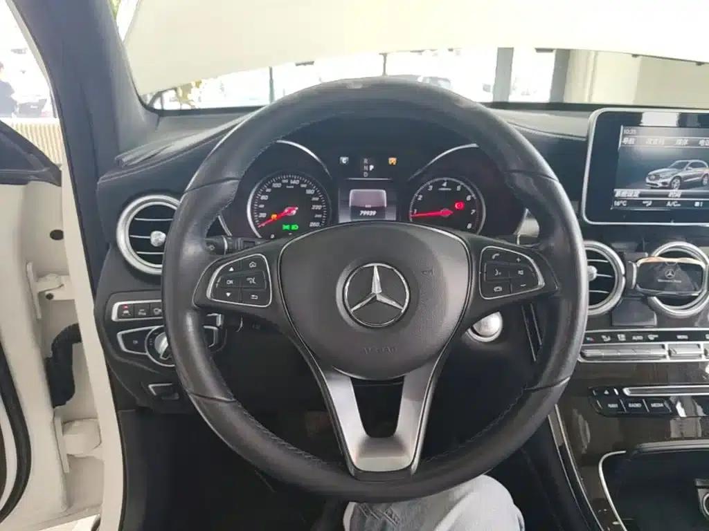 2018 Mercedes-Benz GLC Facelift: GLC 260 4MATIC Luxury — миниатюра 11