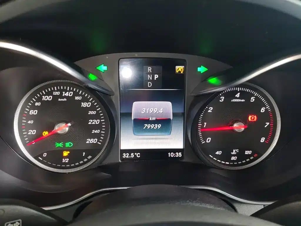 2018 Mercedes-Benz GLC Facelift: GLC 260 4MATIC Luxury — миниатюра 12