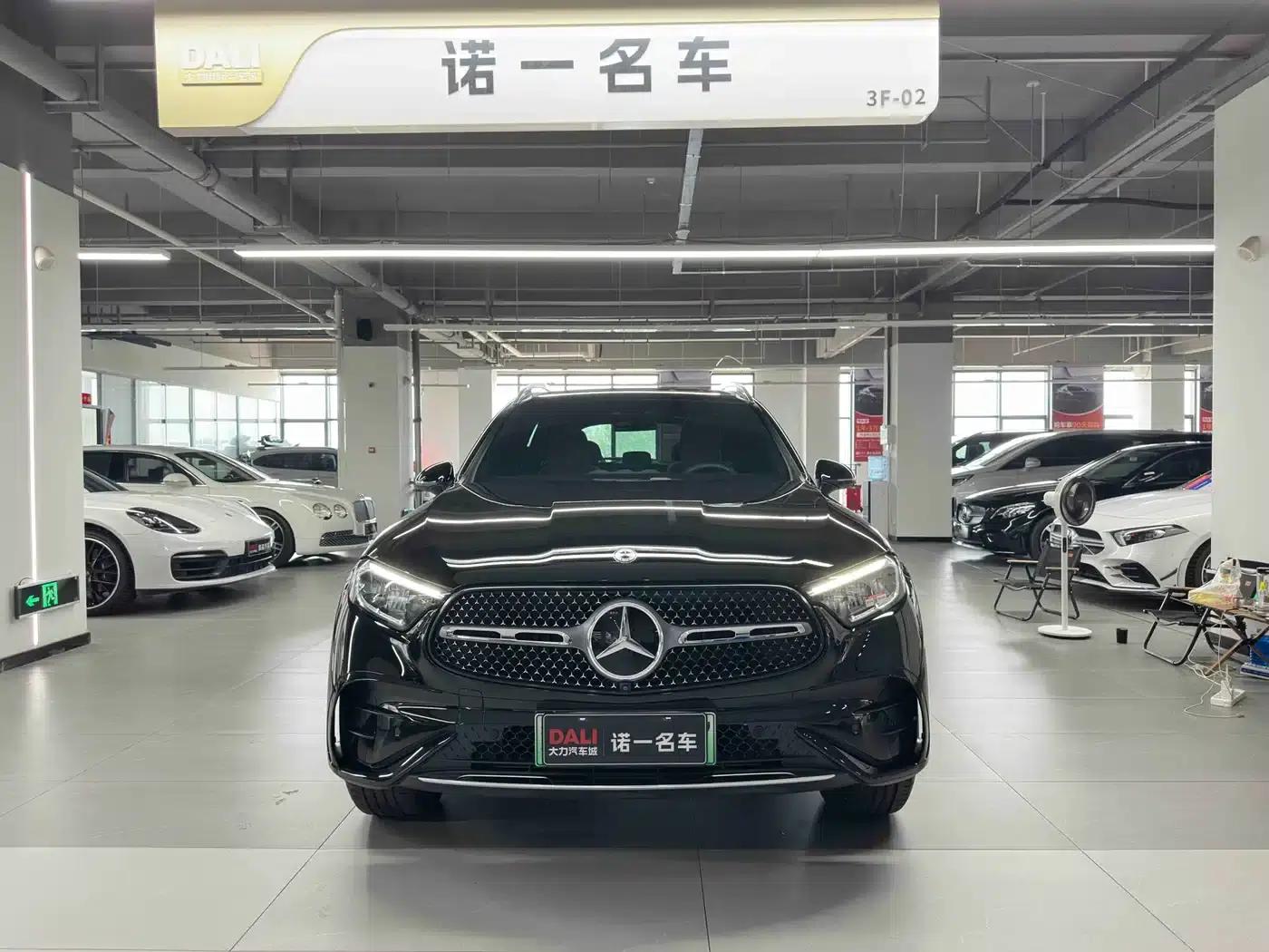 Mercedes-Benz GLC PHEV 2025 350 e L 4MATIC Classic Edition — миниатюра 2