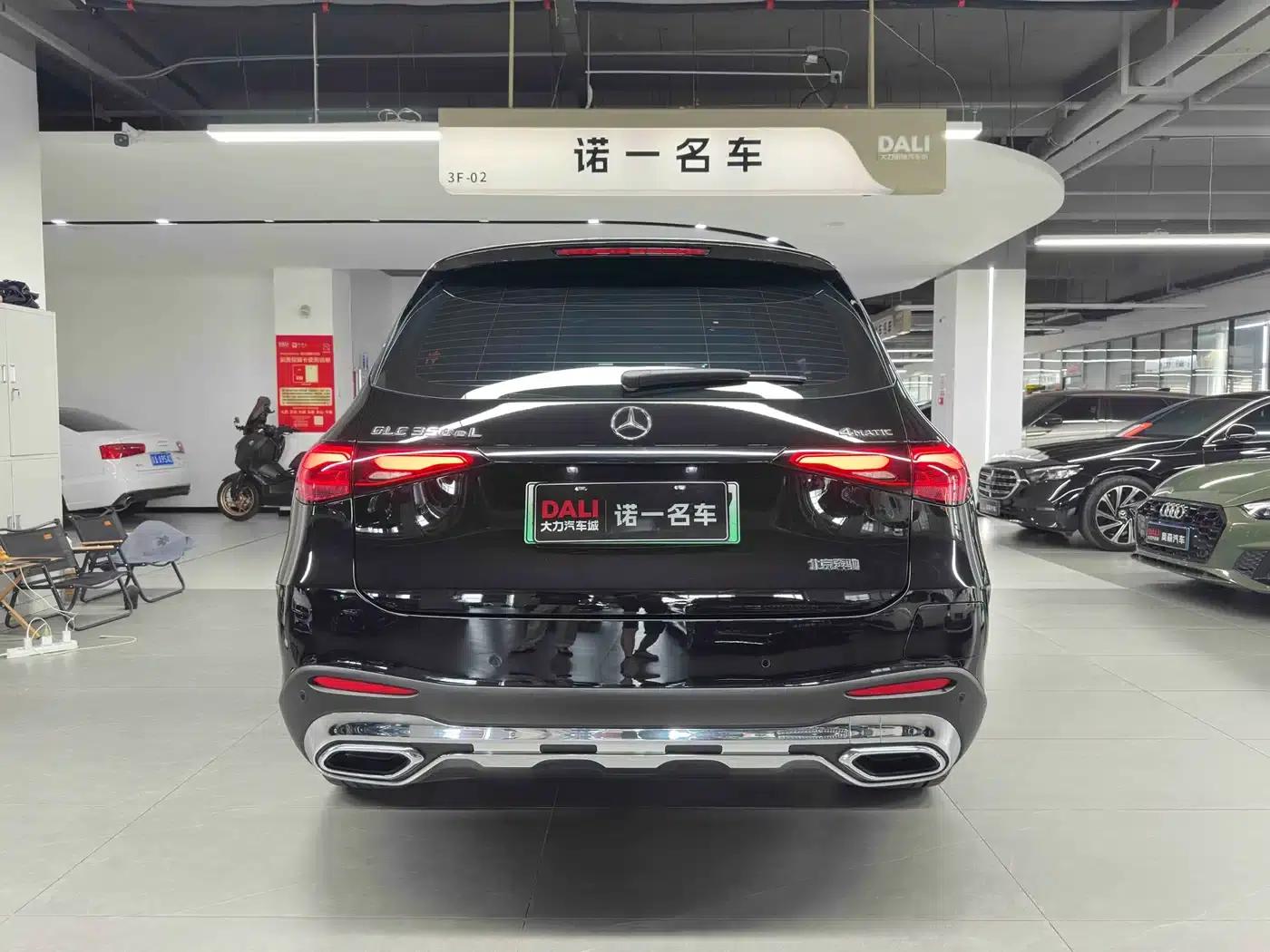 Mercedes-Benz GLC PHEV 2025 350 e L 4MATIC Classic Edition — миниатюра 4
