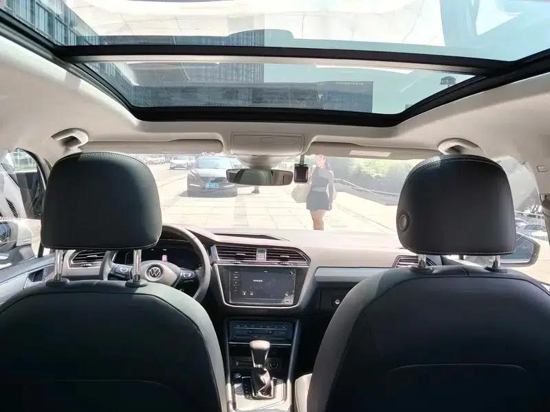Tiguan L PHEV 2020 430PHEV Plug-in Hybrid Flagship Edition — миниатюра 16