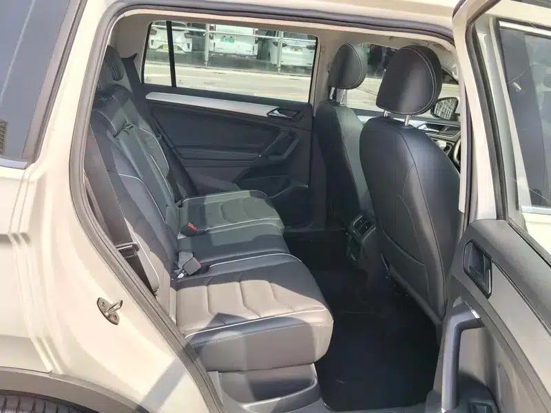 Tiguan L PHEV 2020 430PHEV Plug-in Hybrid Flagship Edition — миниатюра 18