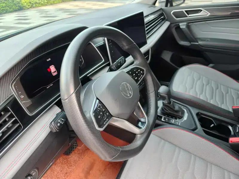 Tiguan L PHEV 2022 430PHEV Plug-in Hybrid Flagship Edition — миниатюра 14