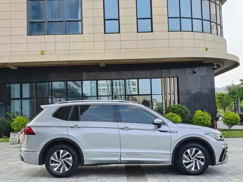 Tiguan L PHEV 2022 430PHEV Plug-in Hybrid Flagship Edition — миниатюра 7