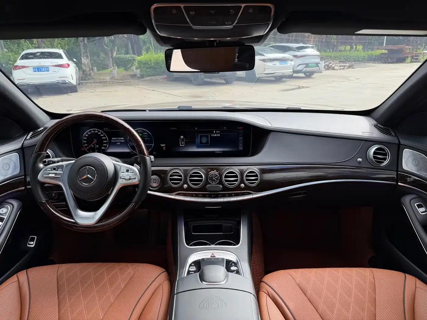Maybach S-Class 2020 S 450 4MATIC Collector's Edition — миниатюра 6