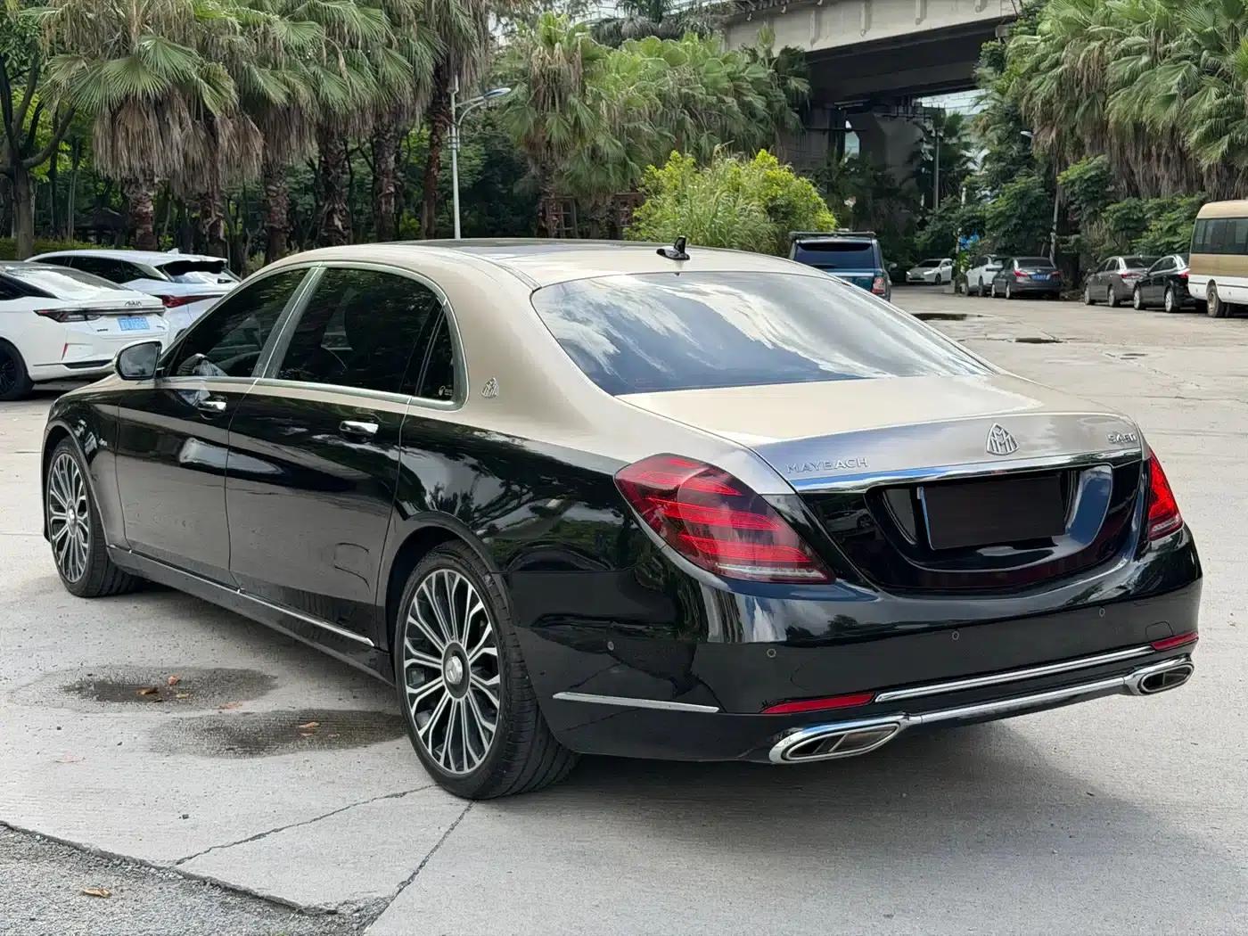 Maybach S-Class 2020 S 450 4MATIC Collector's Edition — миниатюра 9