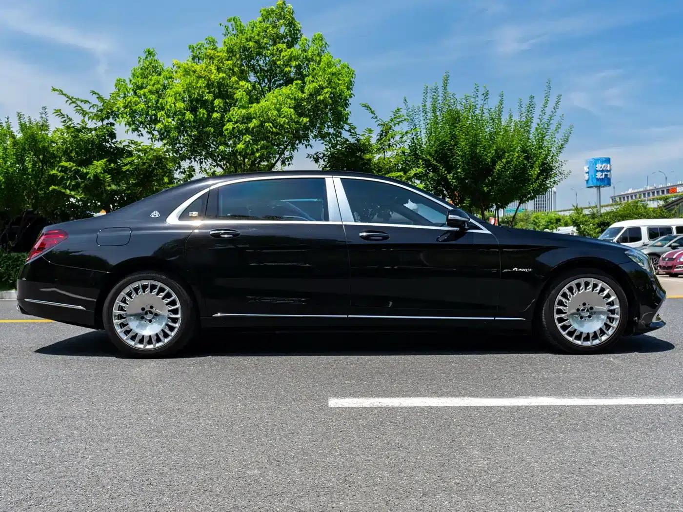 Maybach S-Class 2020 S 450 4MATIC Collector's Edition — миниатюра 13