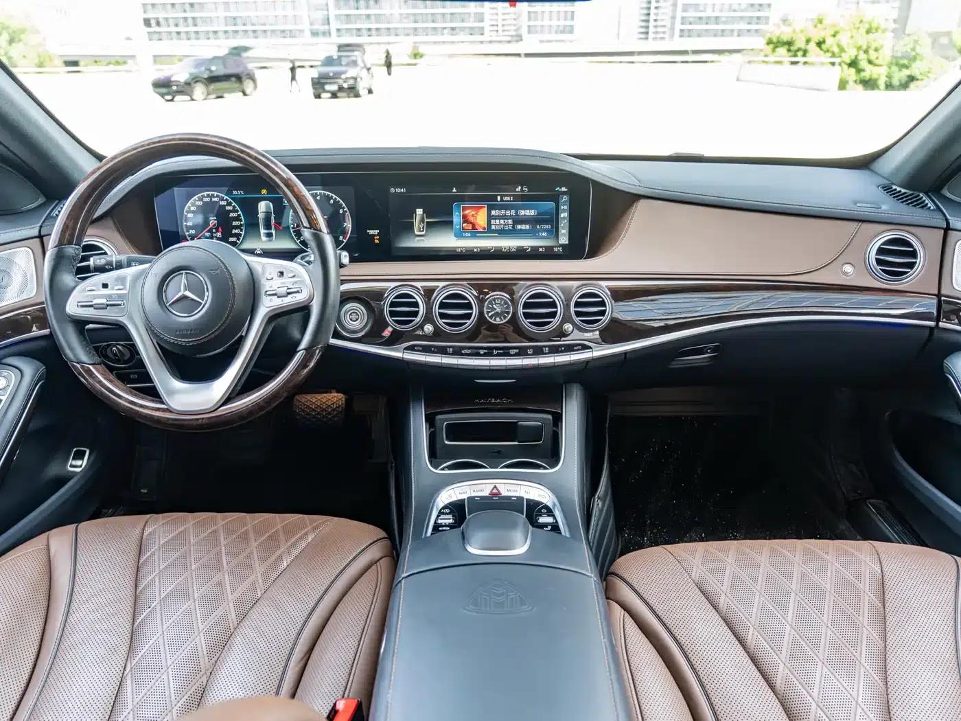 Maybach S-Class 2020 S 450 4MATIC Collector's Edition — миниатюра 5