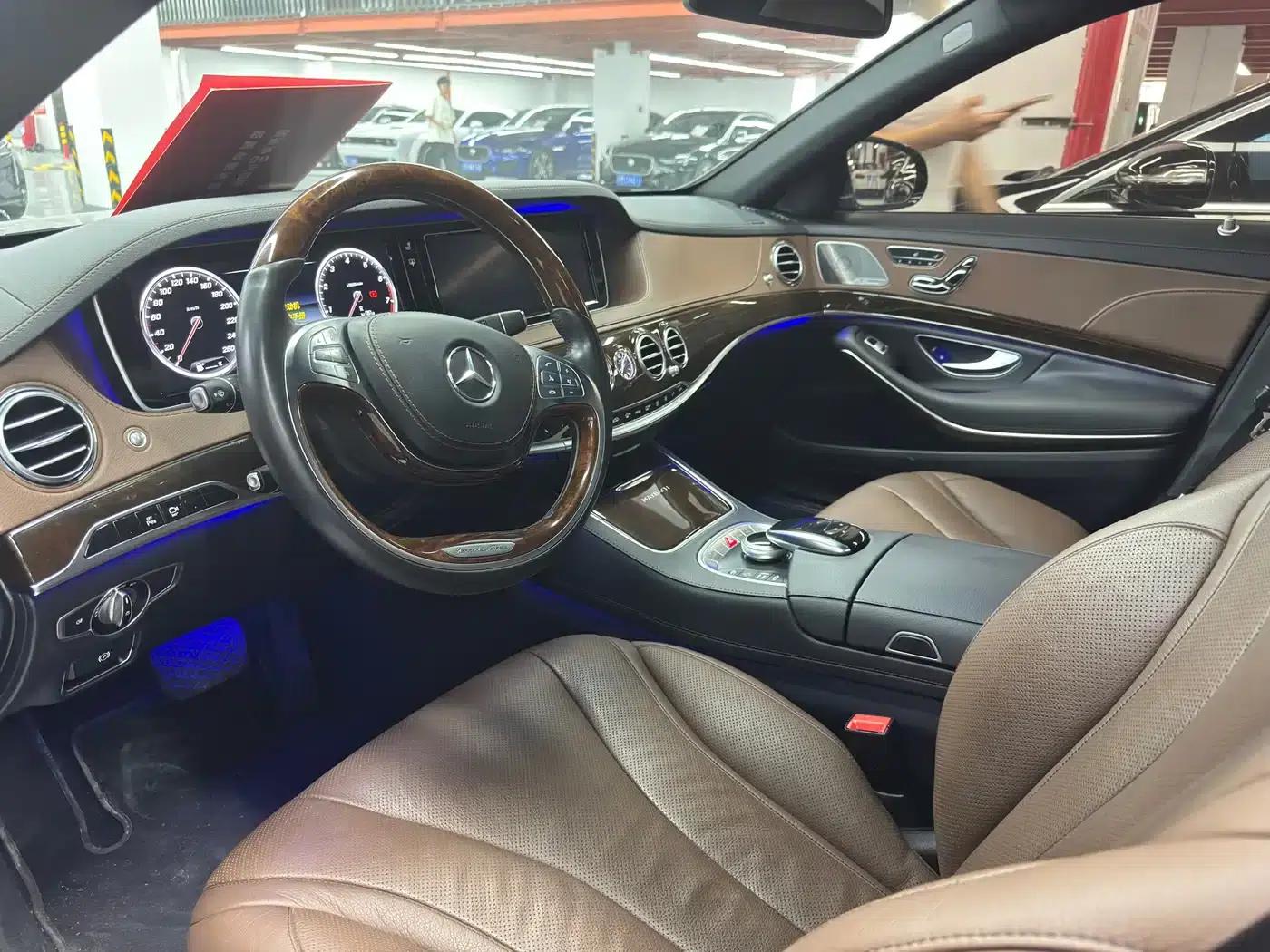 Maybach S-Class 2015 S 400 4MATIC — миниатюра 4
