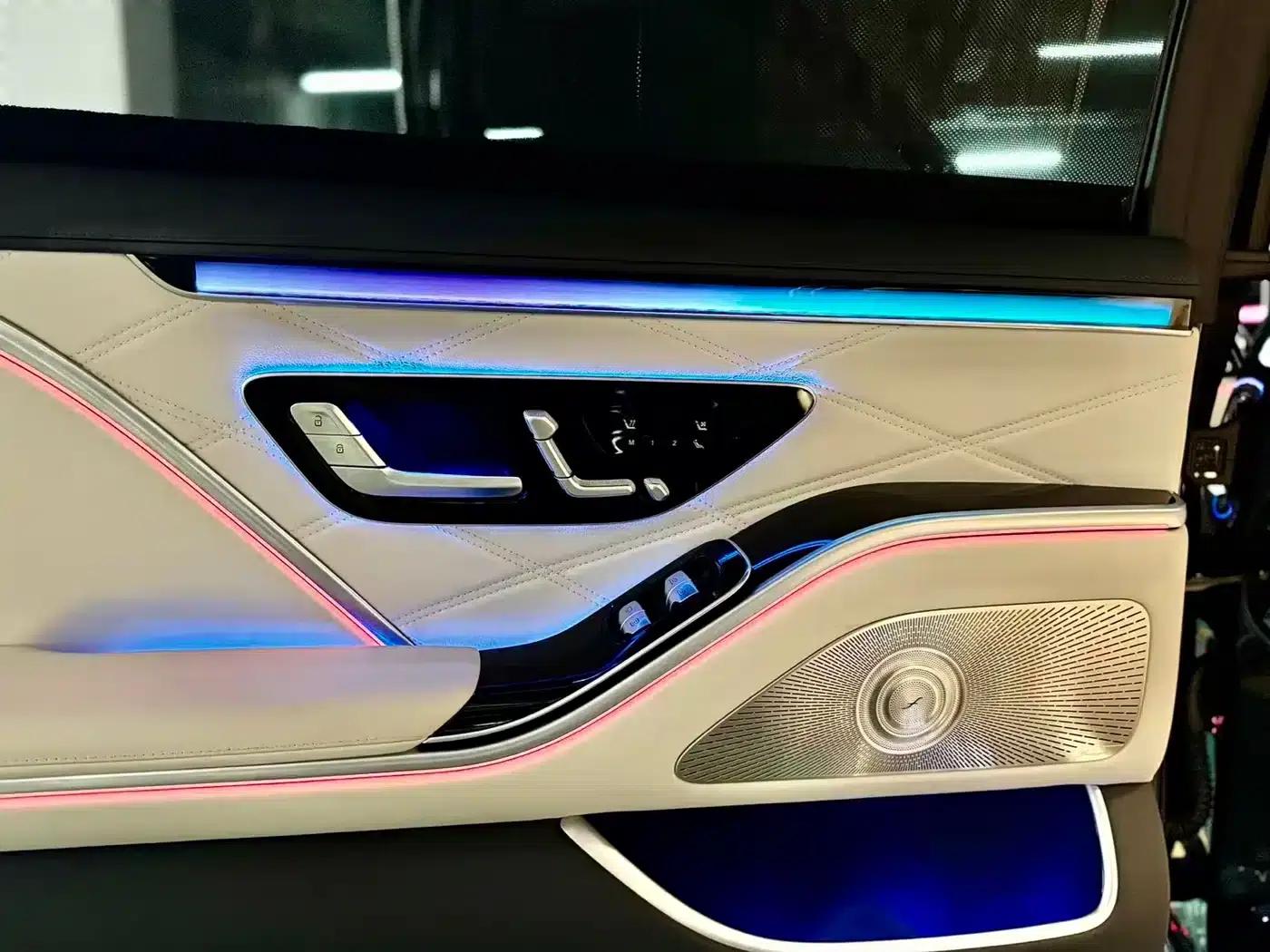 Maybach S-Class 2025 S 480 4MATIC — миниатюра 10