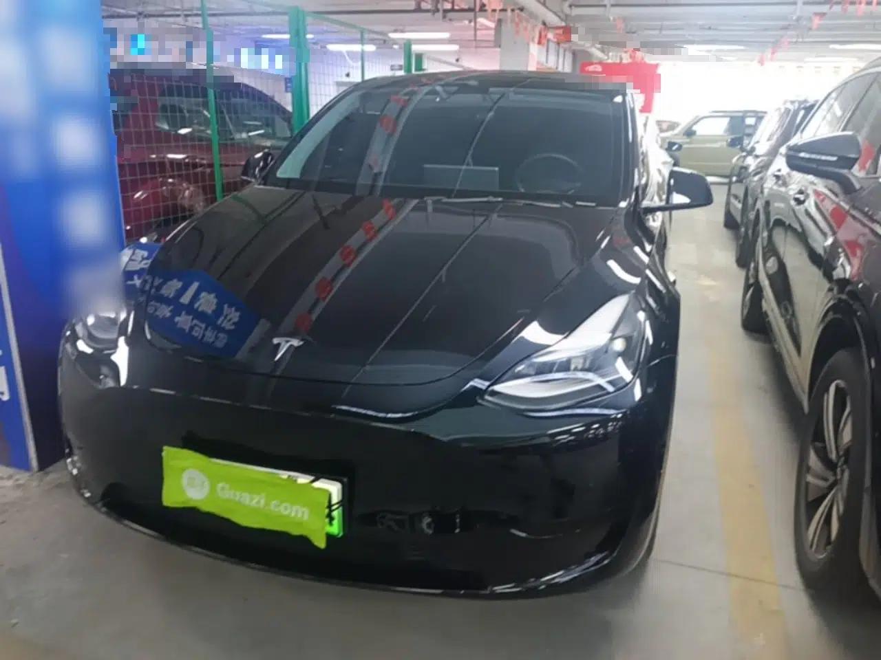 Tesla Model Y 2022 Rear-Wheel-Drive Version — миниатюра 1